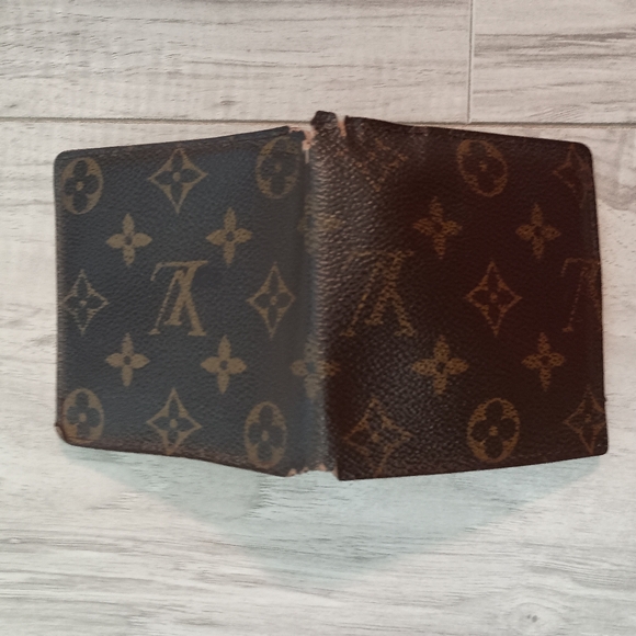 Louis Vuitton Monogram Bifold Wallet Men’s Authentic - Picture 3 of 16